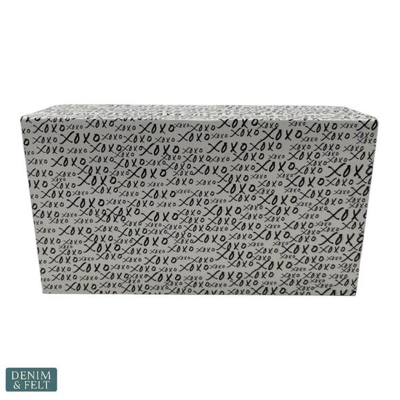 XOXO Women’s Silver-Tone Analog Watch Set w/ 7 Silicone Bands XO9043 NEW/NIB!! - Picture 7 of 14